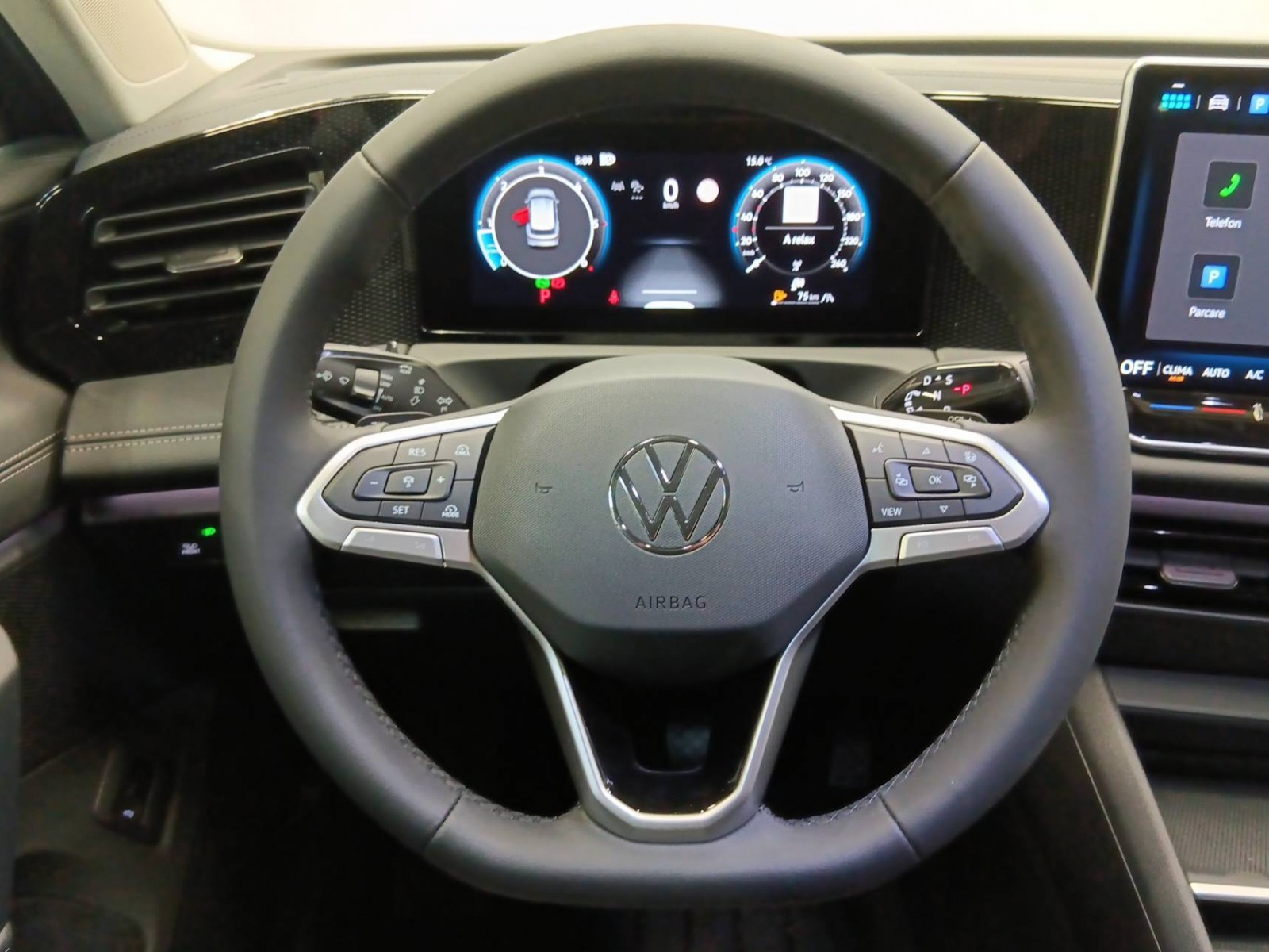 VOLKSWAGEN - TIGUAN - #540073 - 11