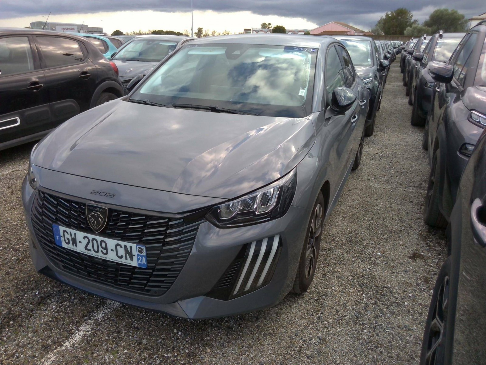 PEUGEOT - 208 - #568274 - 0