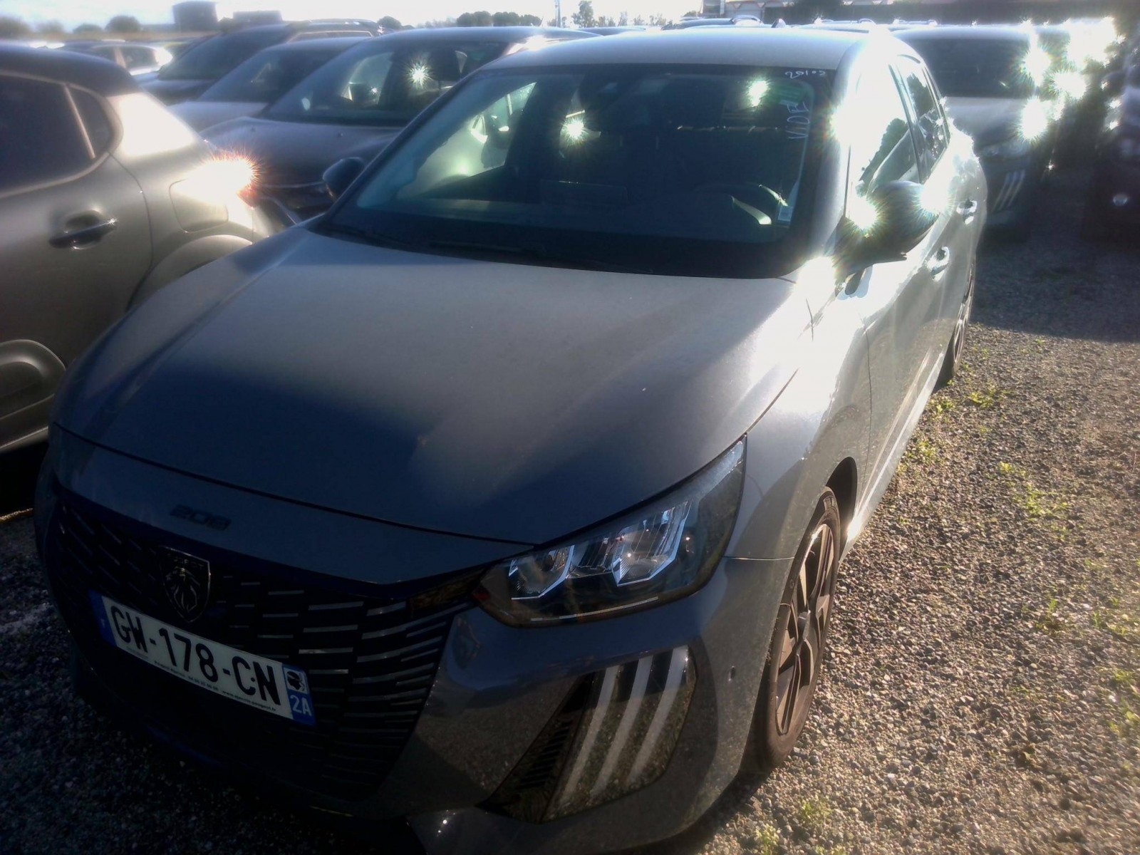 PEUGEOT - 208 - #568276 - 0