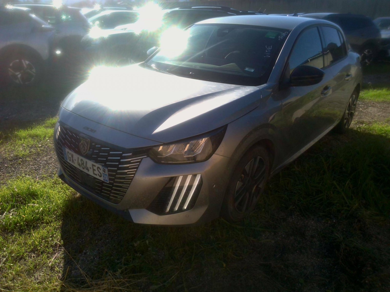 PEUGEOT - 208 - #568370 - 0