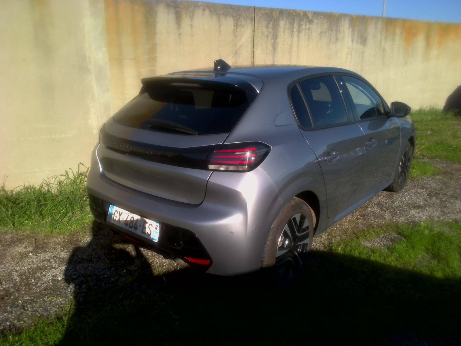 PEUGEOT - 208 - #568370 - 2