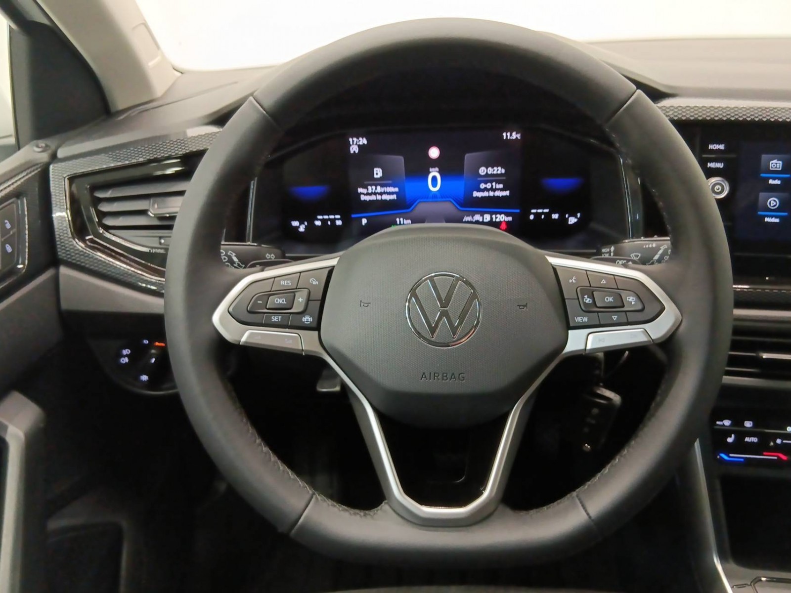 VOLKSWAGEN - POLO - #350266 - 10