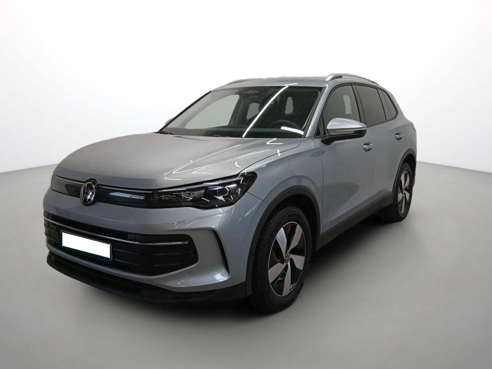 VOLKSWAGEN - TIGUAN - #540098 - 0