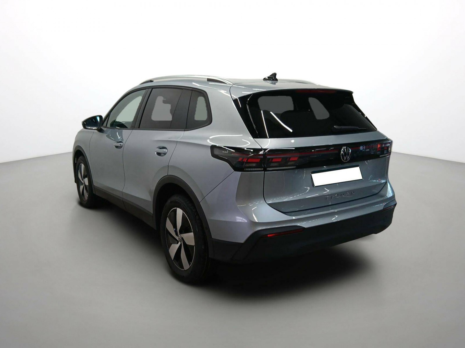 VOLKSWAGEN - TIGUAN - #540098 - 2