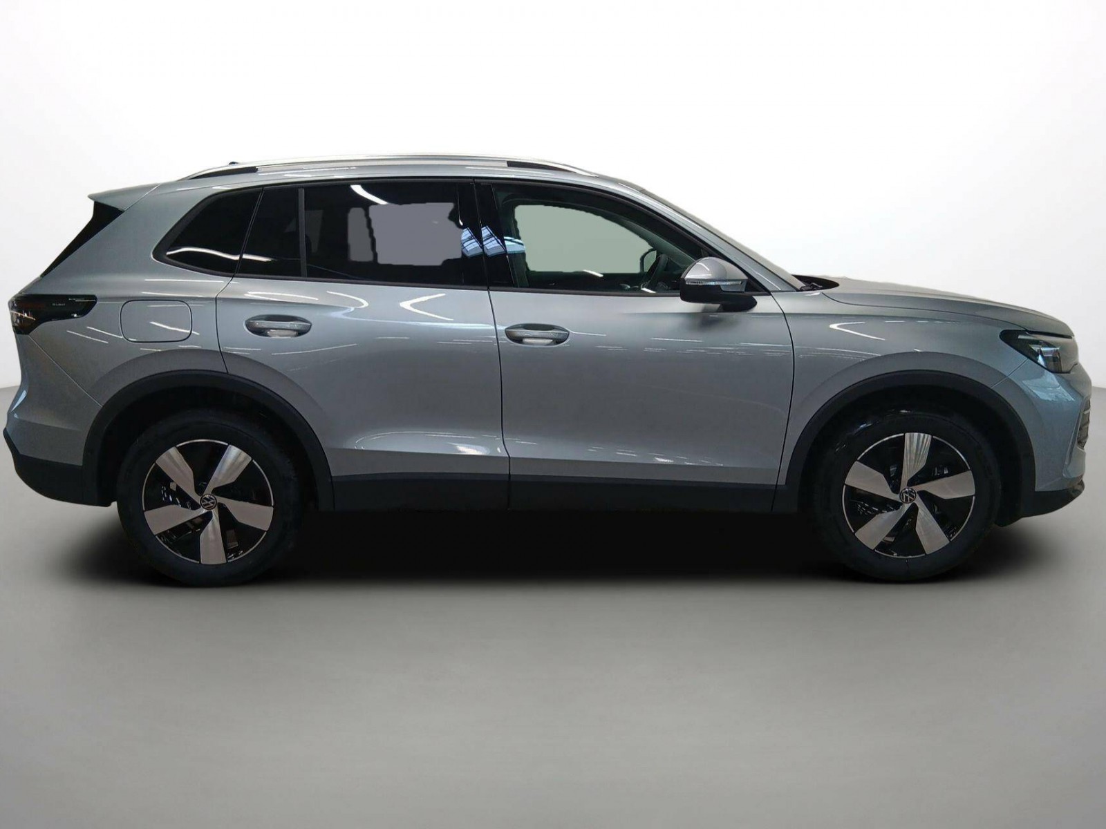 VOLKSWAGEN - TIGUAN - #540098 - 14
