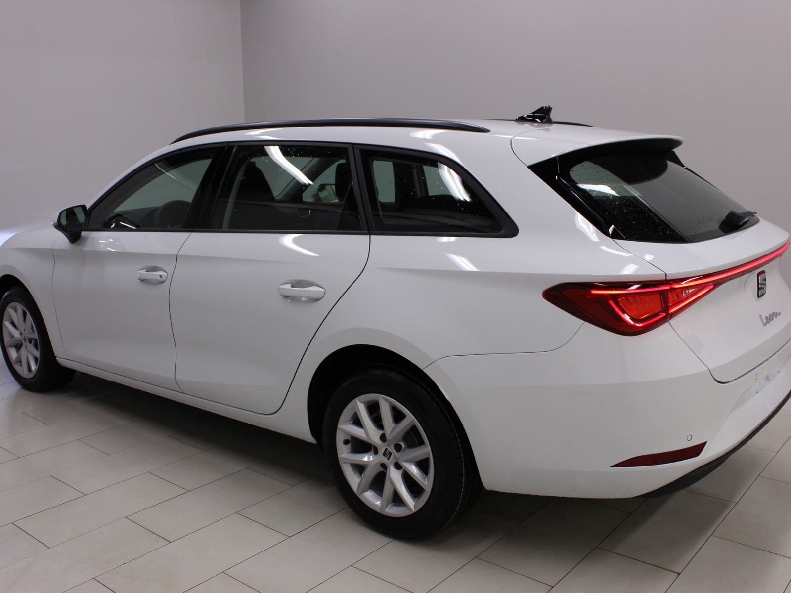 SEAT - LEON SPORTSTOURER - #165471 - 1