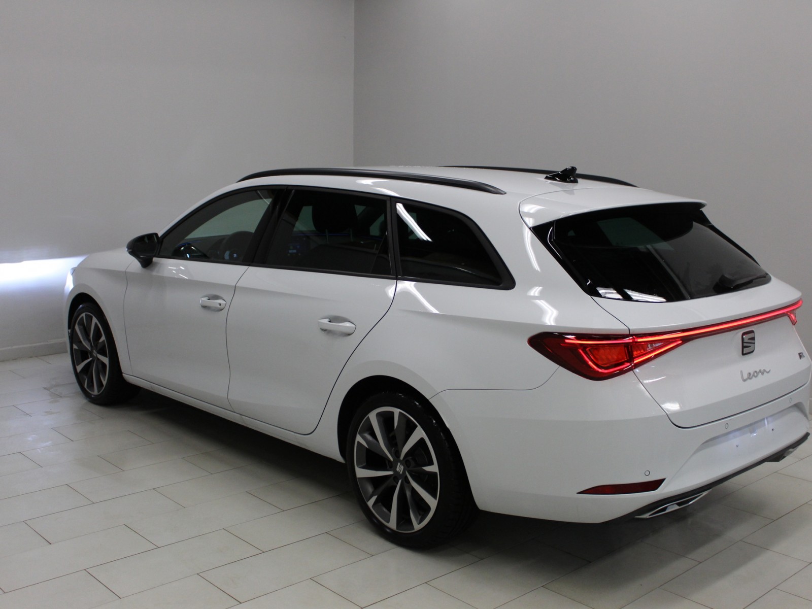 SEAT - LEON SPORTSTOURER - #164453 - 1