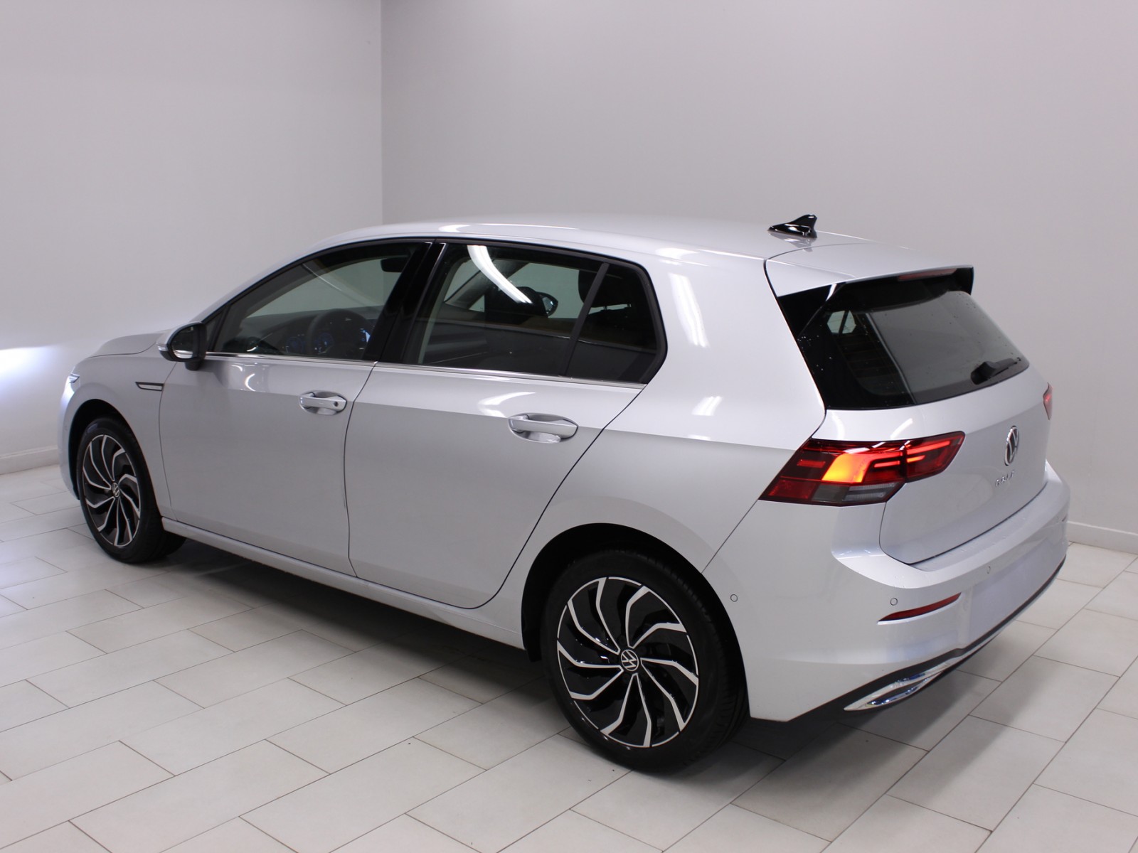 VOLKSWAGEN - GOLF - #163486 - 1