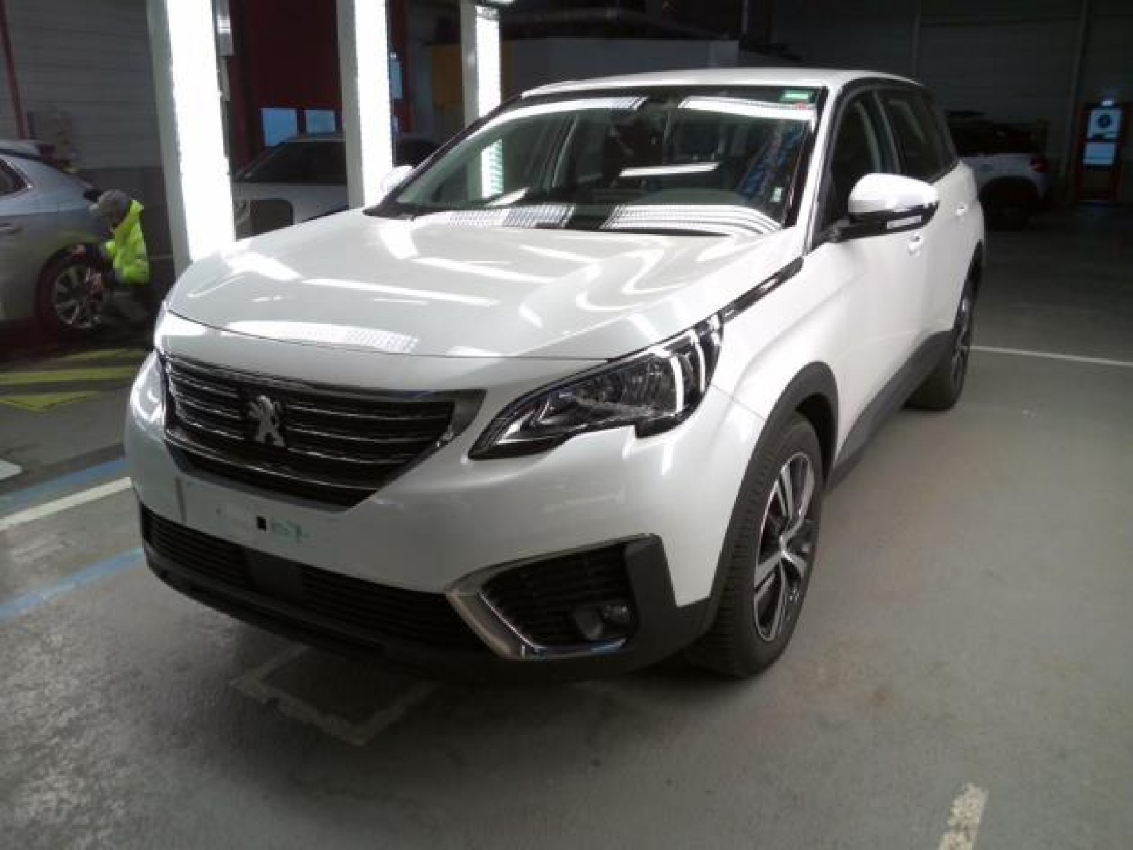 PEUGEOT - 5008 BUSINESS - #166069 - 0