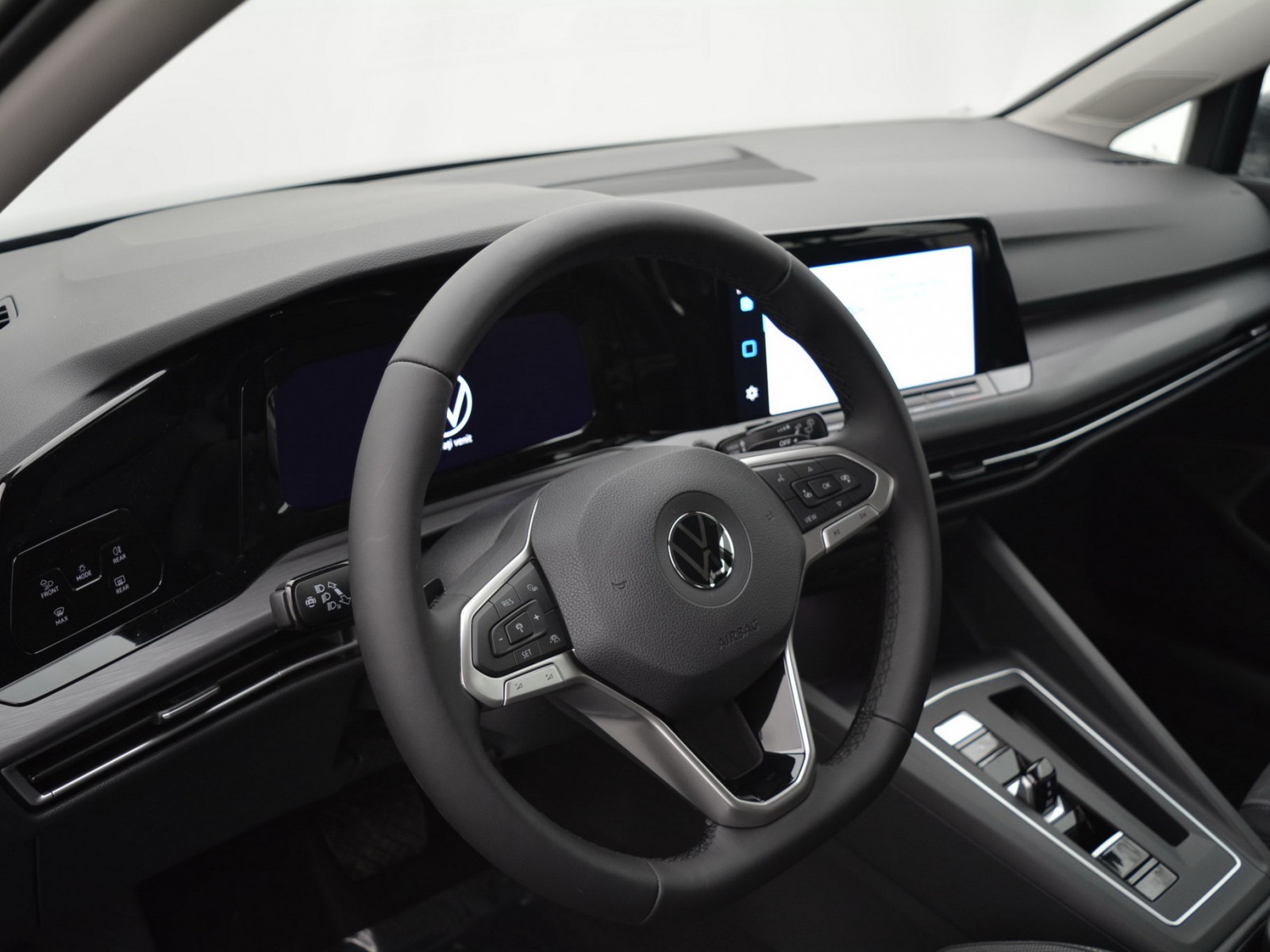 VOLKSWAGEN - GOLF - #163489 - 3