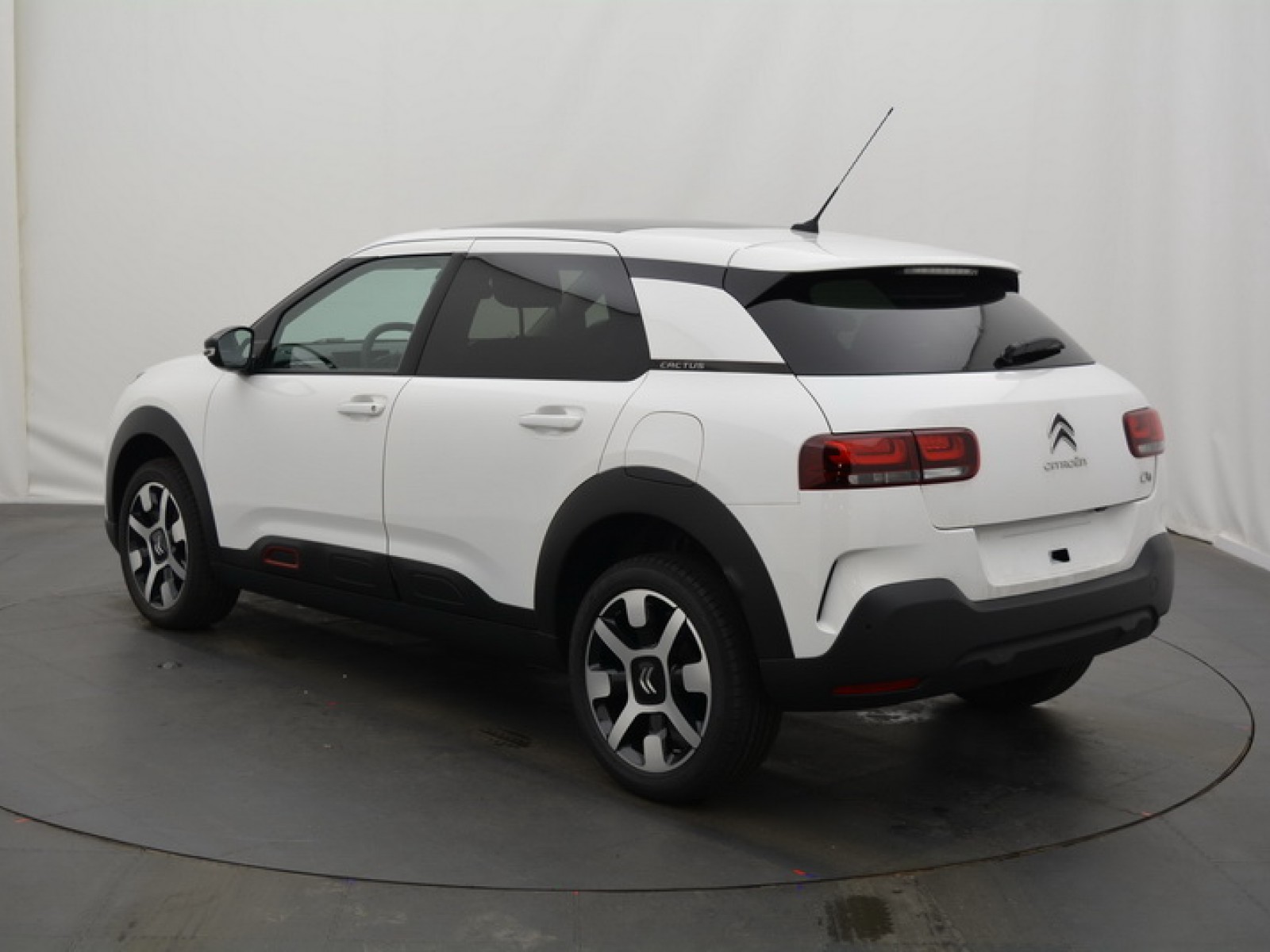 CITROEN - C4 CACTUS - #164568 - 1