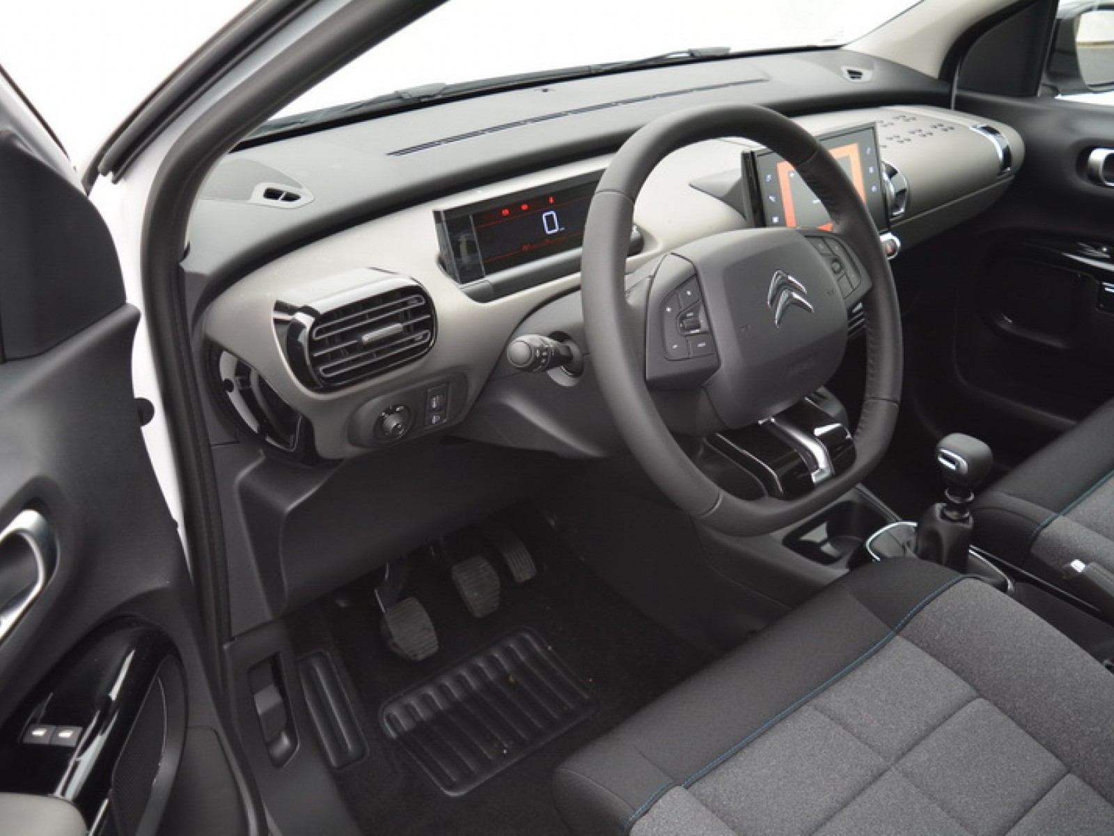CITROEN - C4 CACTUS - #164568 - 3