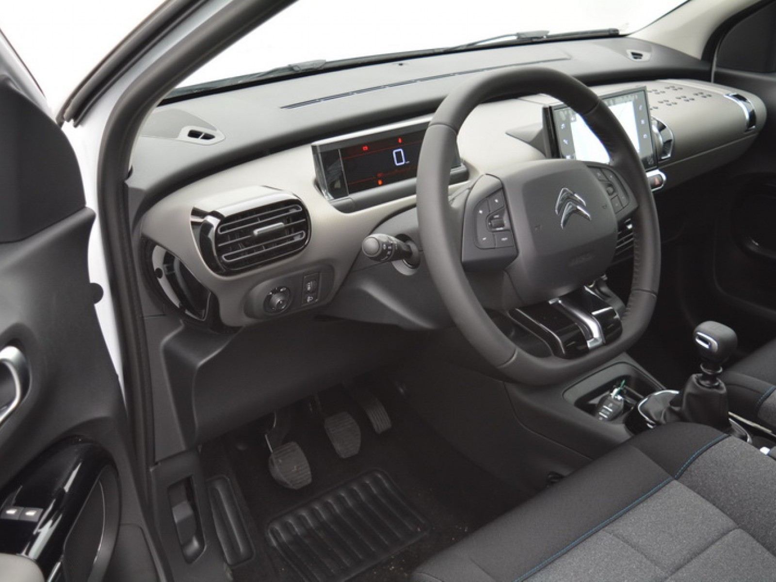 CITROEN - C4 CACTUS - #164575 - 3