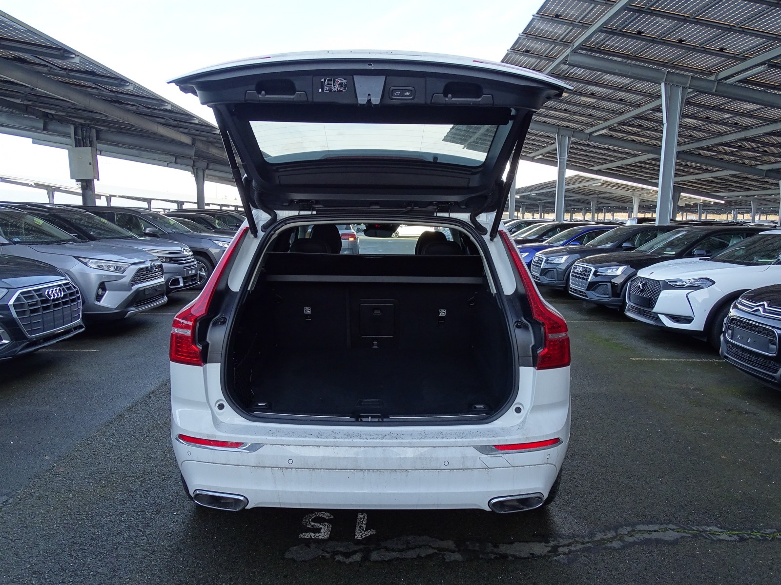 VOLVO - XC60 - #164679 - 12