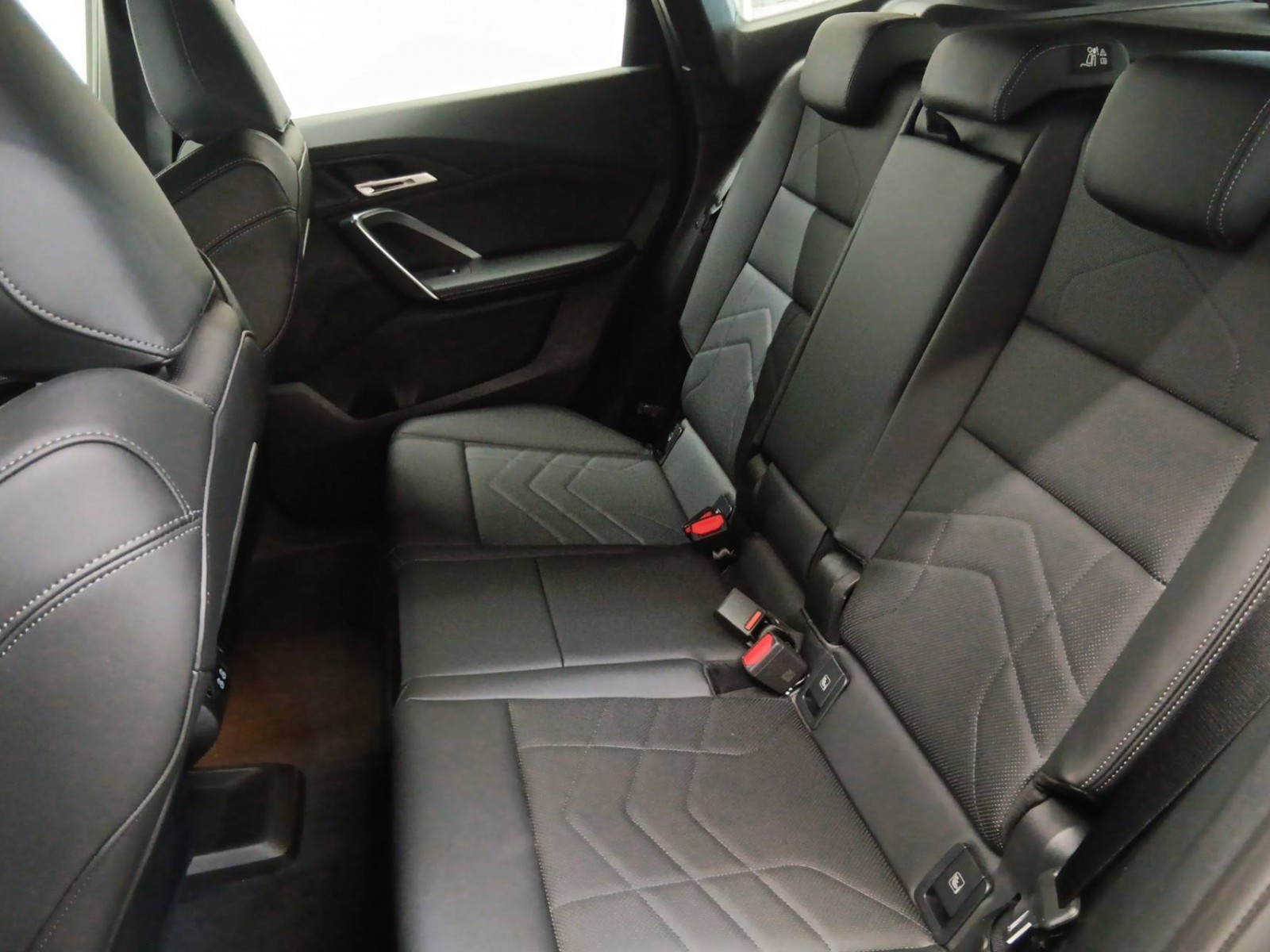 BMW - X1 U11 - #422904 - 8