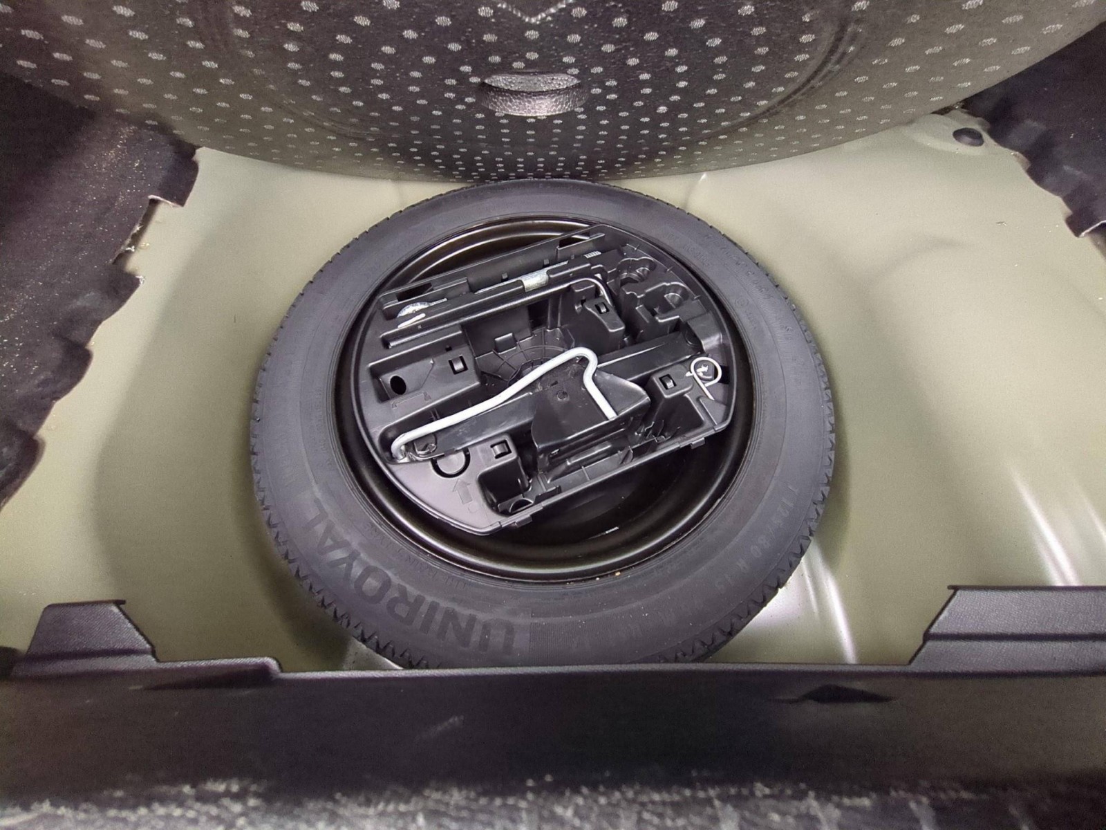PEUGEOT - 208 - #568646 - 6