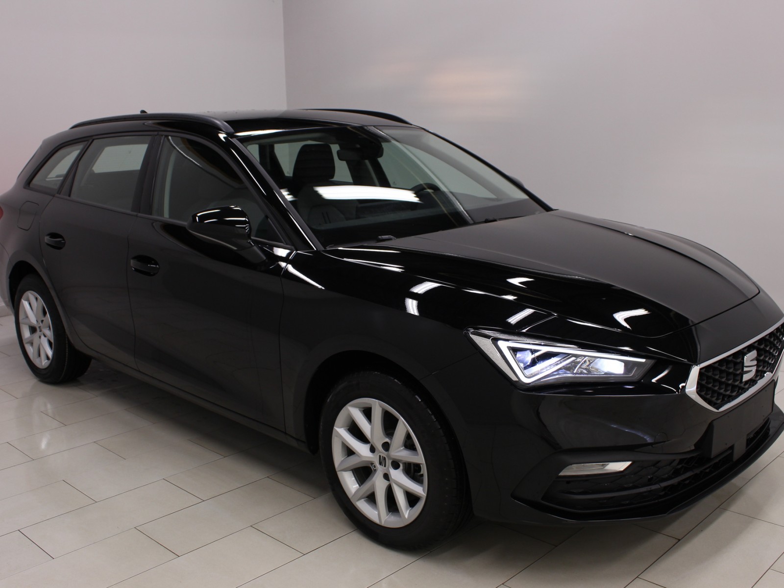 SEAT - LEON SPORTSTOURER - #165474 - 0