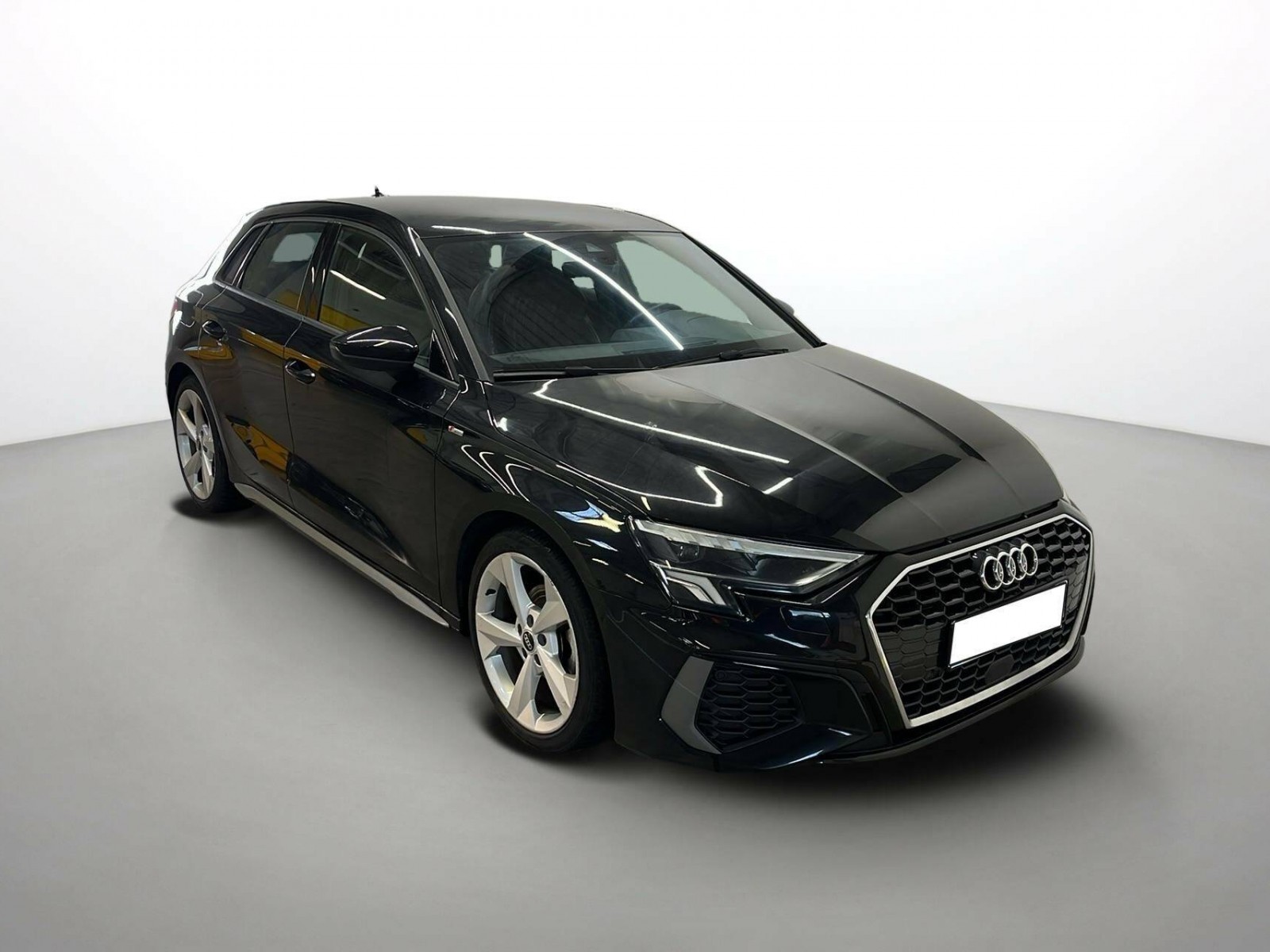 AUDI - A3 SPORTBACK - #412199 - 1