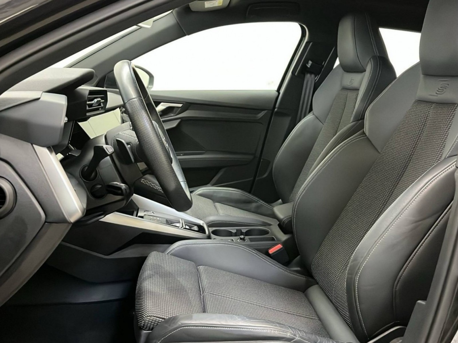 AUDI - A3 SPORTBACK - #412201 - 10