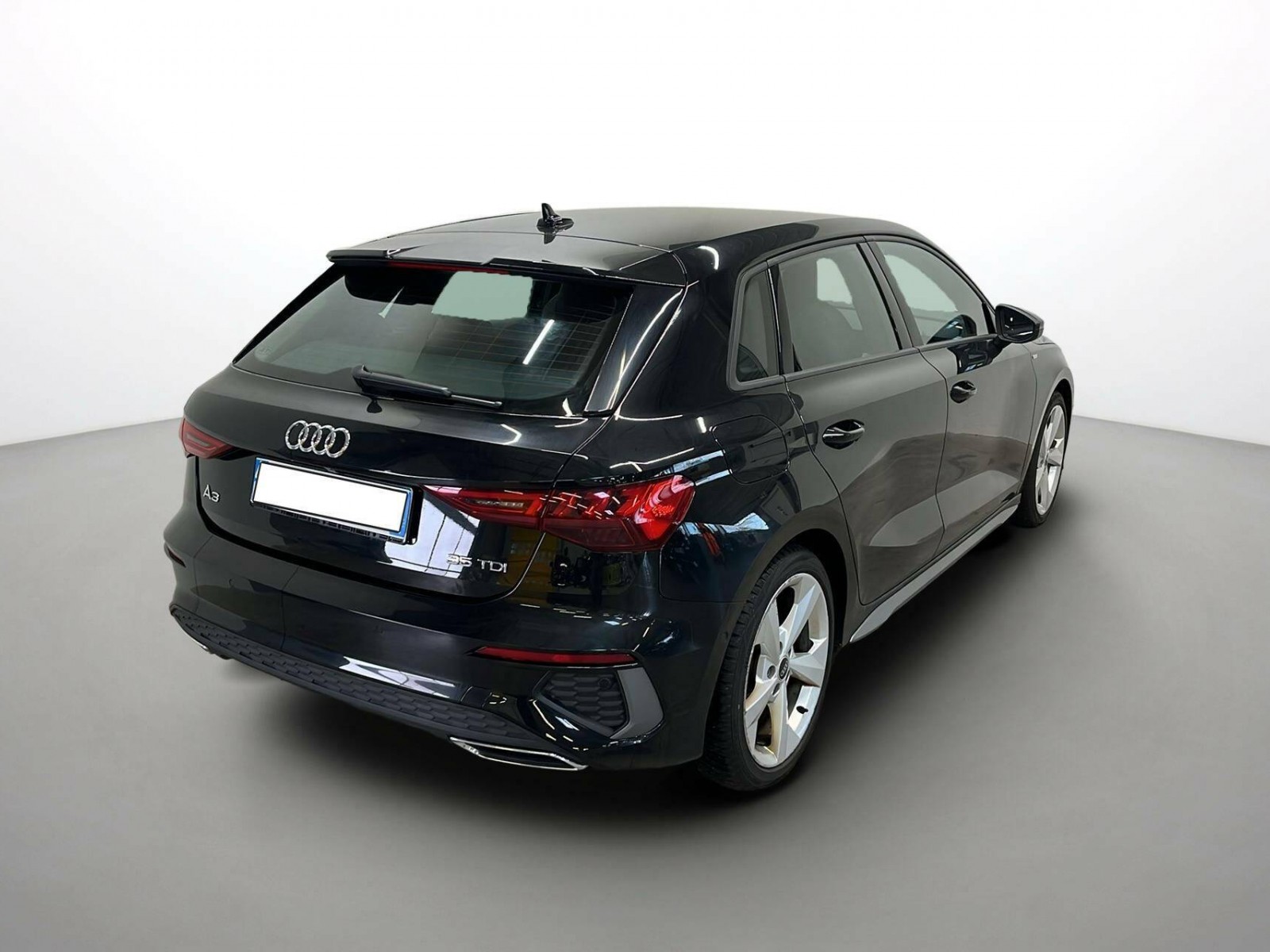 AUDI - A3 SPORTBACK - #412202 - 3