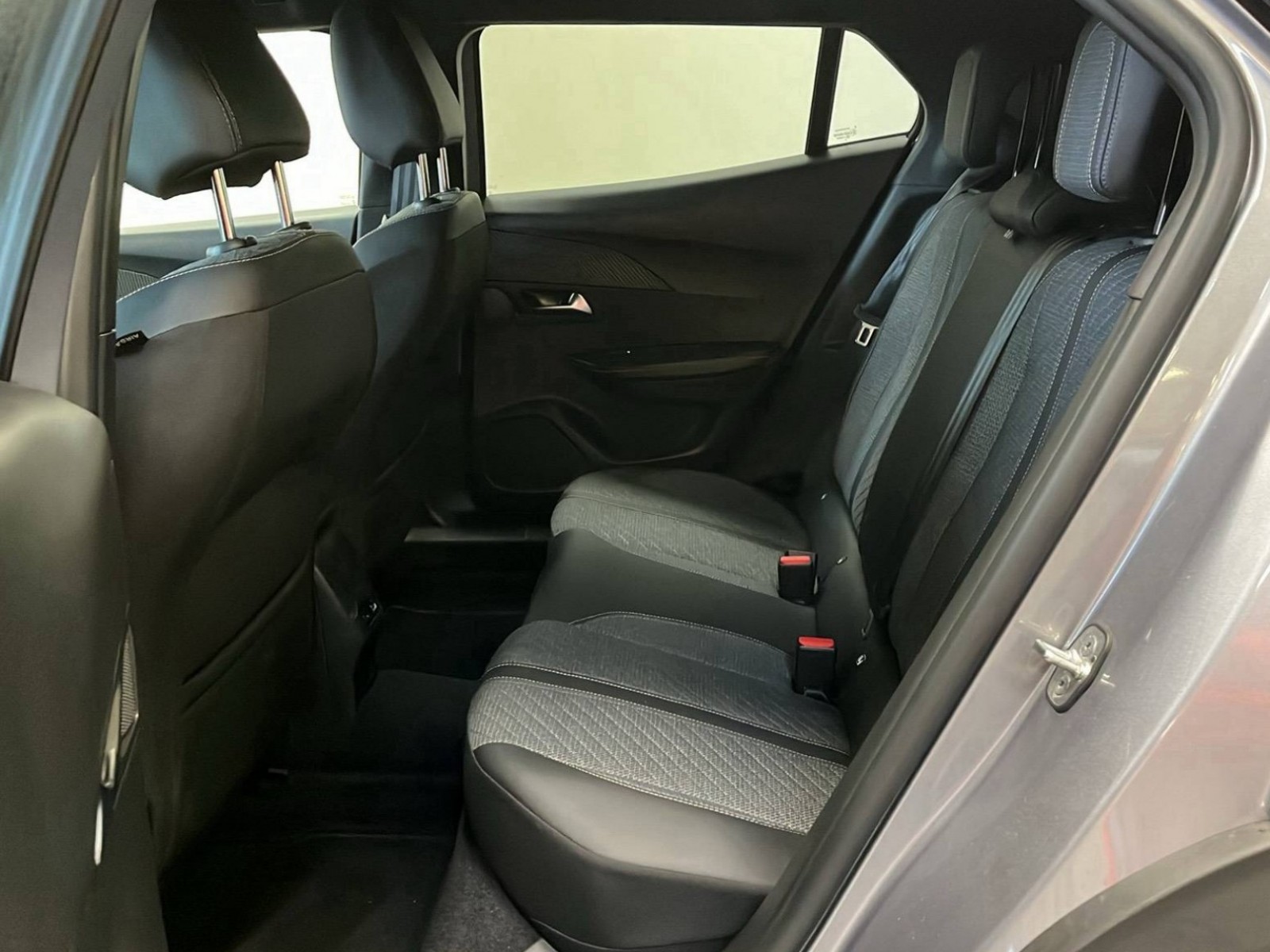 PEUGEOT - 2008 - #352168 - 9