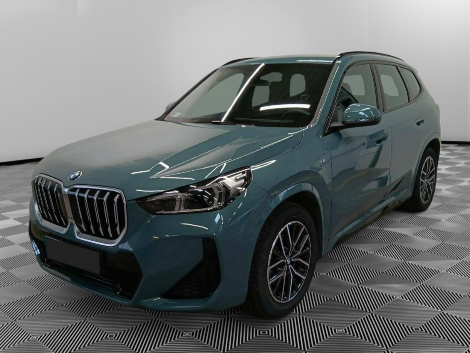 BMW - X1 U11 - #422904 - 16