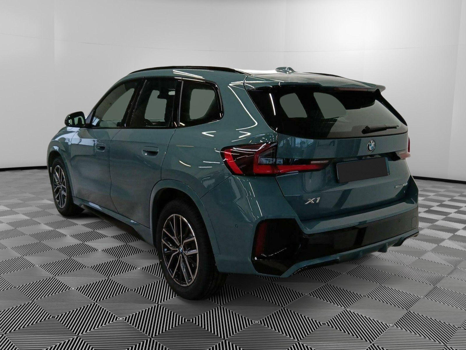 BMW - X1 U11 - #422904 - 2