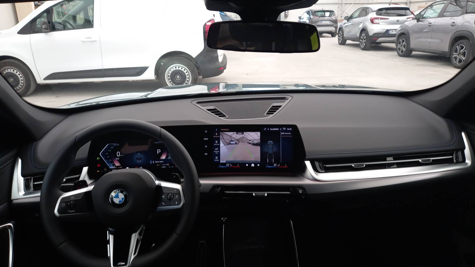 Image véhicule  BMW X1 U11 (9)