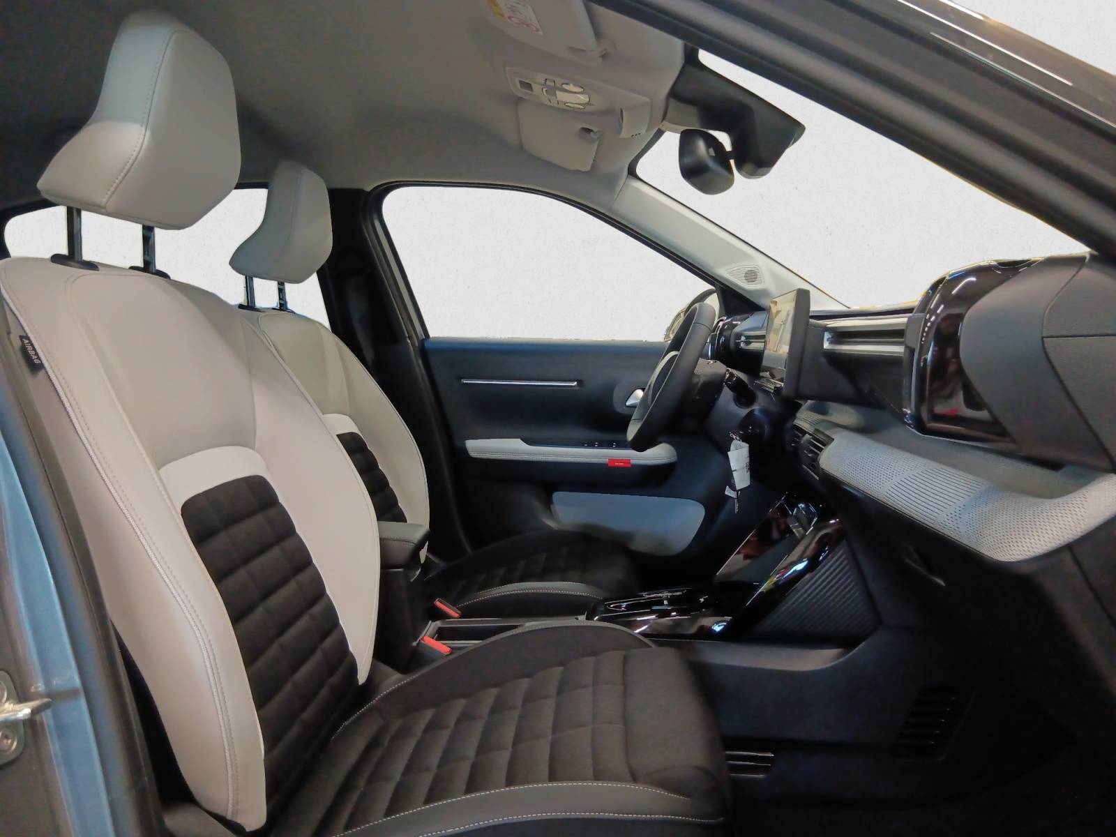 Image véhicule  CITROEN C3 AIRCROSS (14)