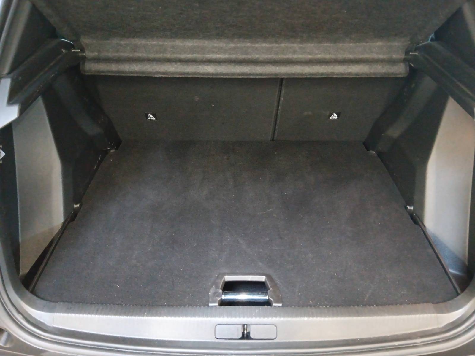 PEUGEOT - 2008 - #865487 - 12