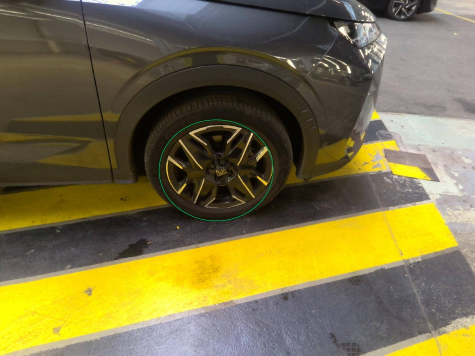 PEUGEOT - 5008 - #865527 - 20