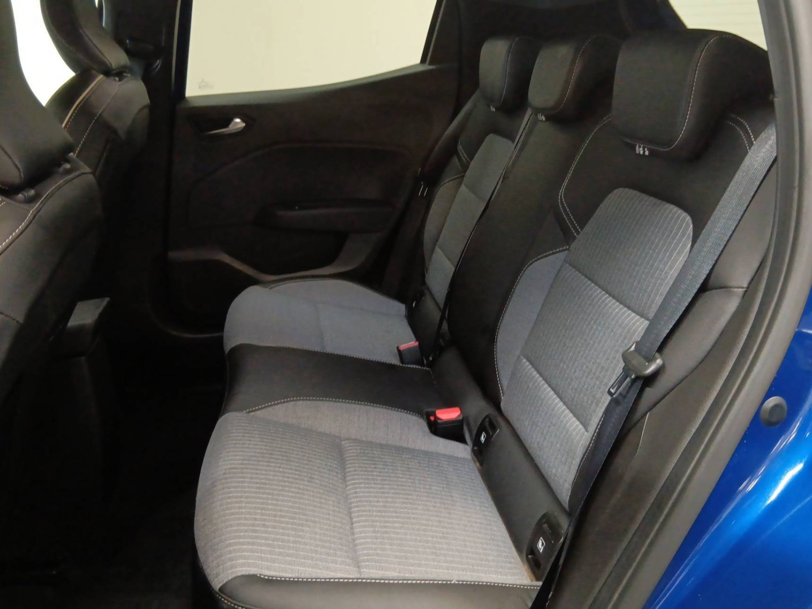 RENAULT - CLIO V - #866407 - 8