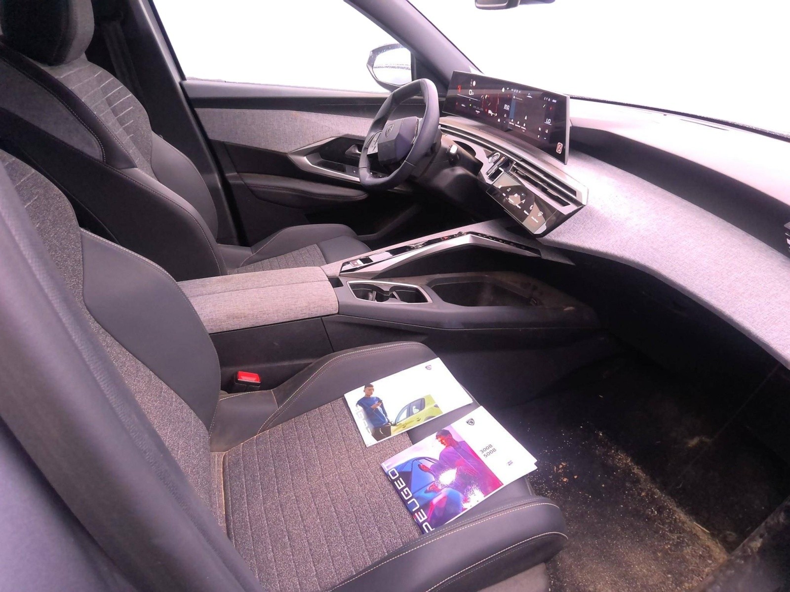 PEUGEOT - 5008 - #865515 - 2