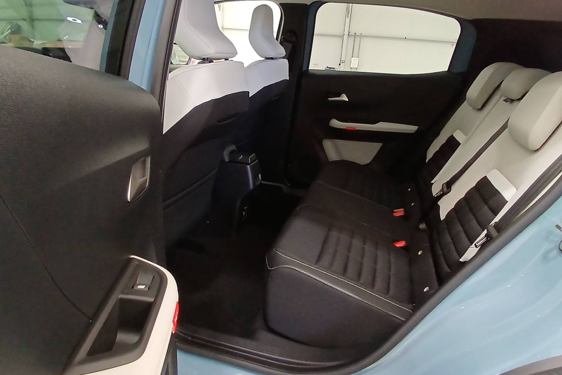 Image véhicule  CITROEN C3 AIRCROSS (12)
