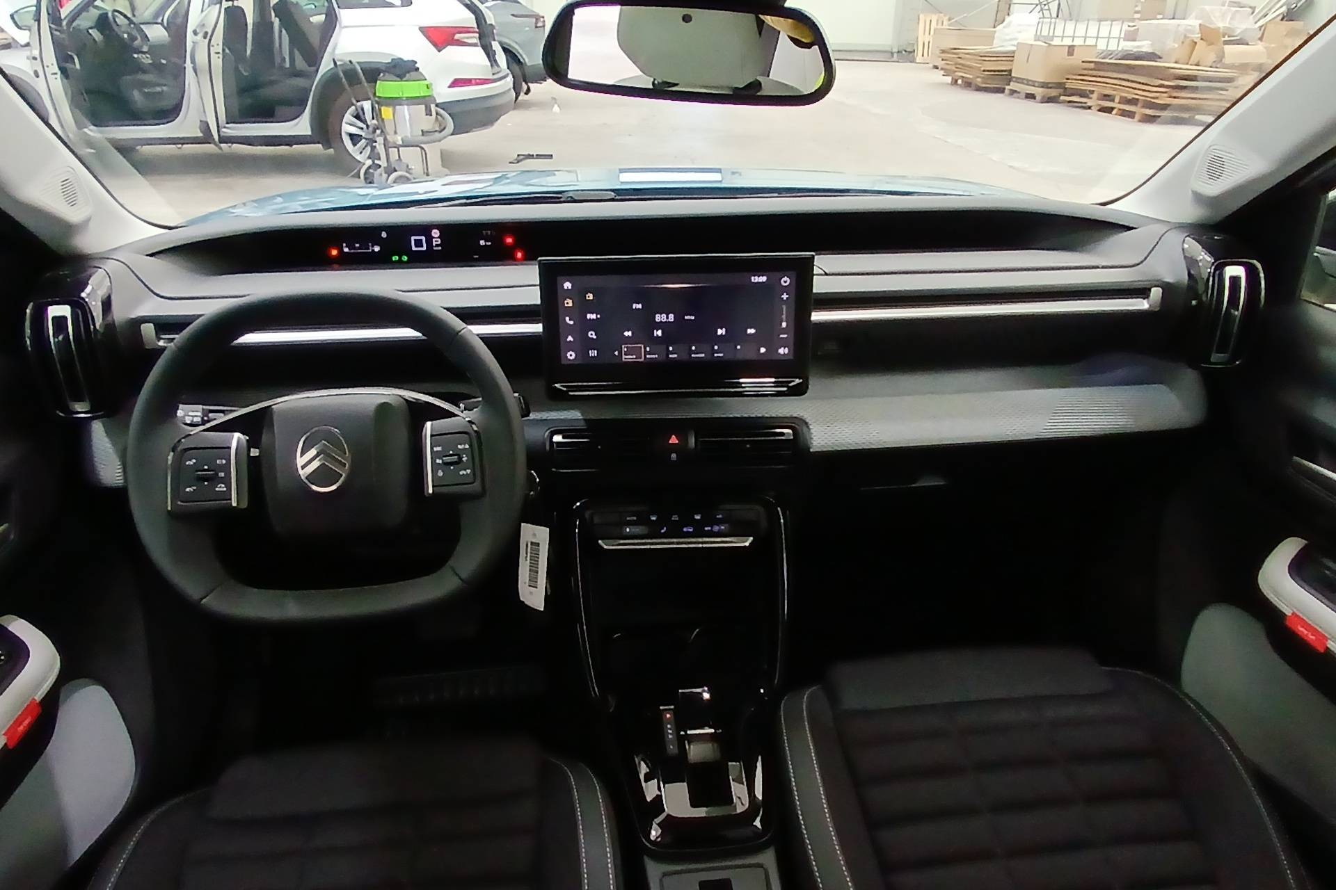 Image véhicule  CITROEN C3 AIRCROSS (13)