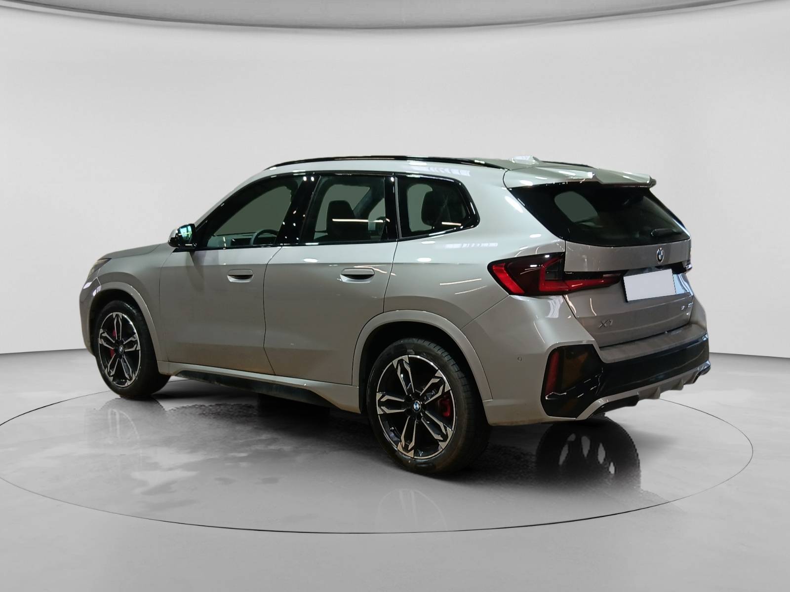 Image véhicule  BMW X1 U11 (5)