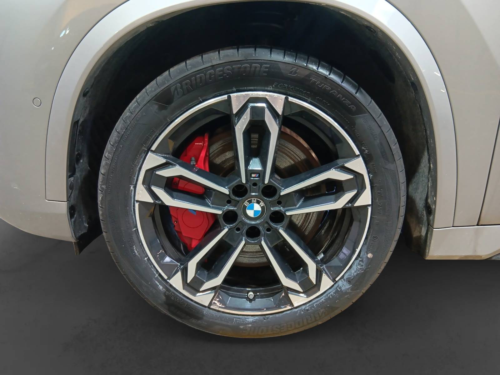 Image véhicule  BMW X1 U11 (10)