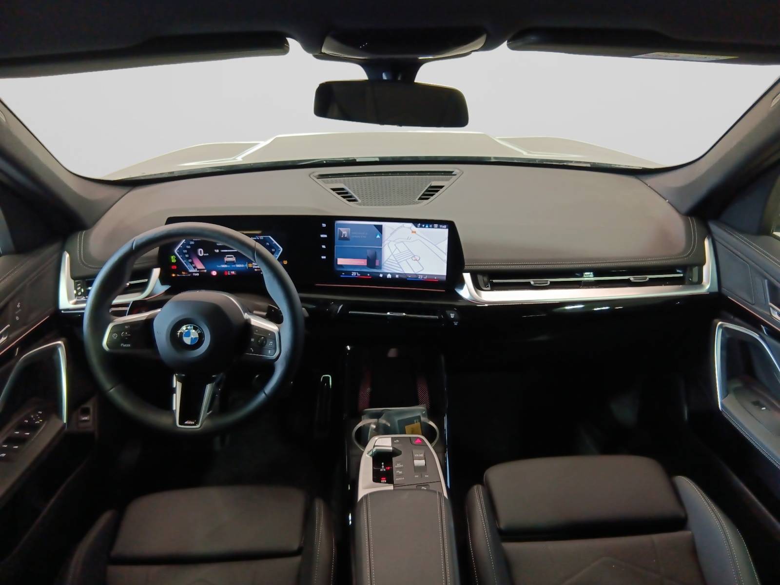 Image véhicule  BMW X1 U11 (13)