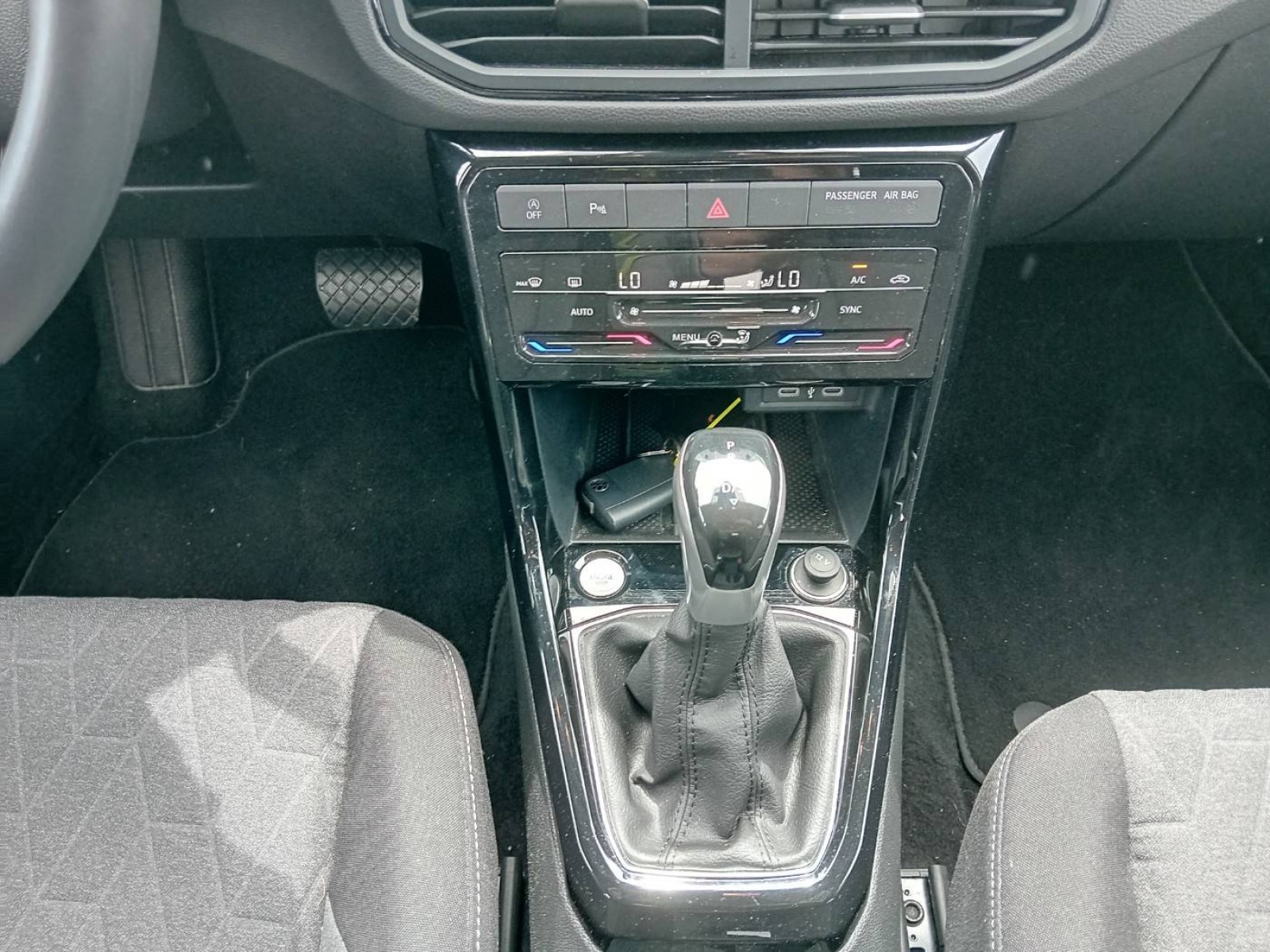 VOLKSWAGEN - T-CROSS - #871366 - 11