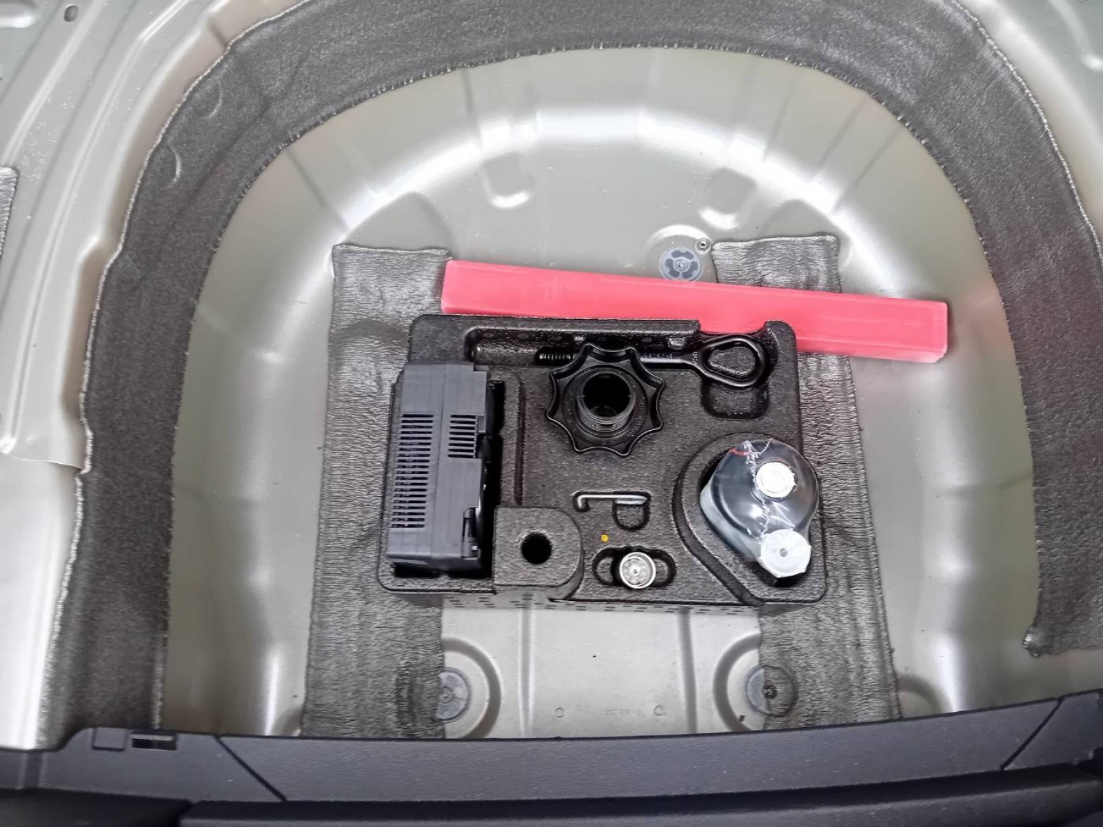 VOLKSWAGEN - T-CROSS - #871367 - 16