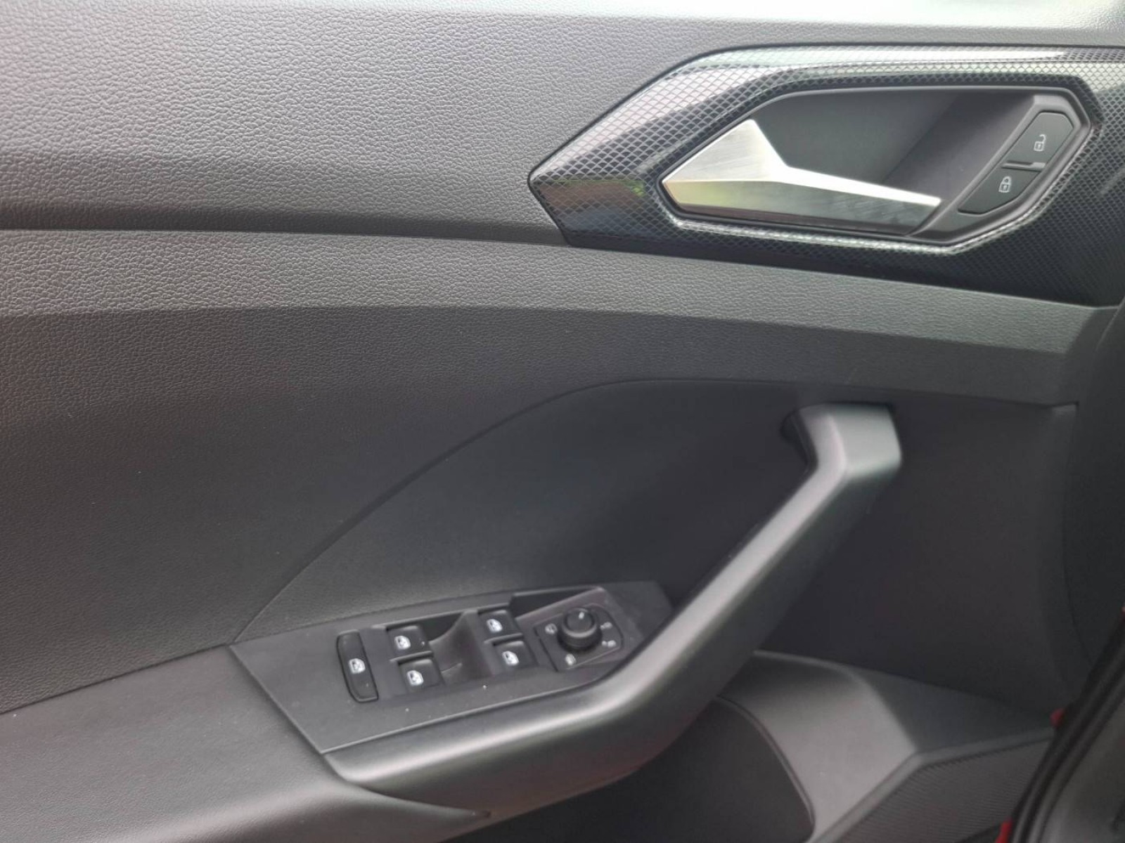 VOLKSWAGEN - T-CROSS - #871369 - 8