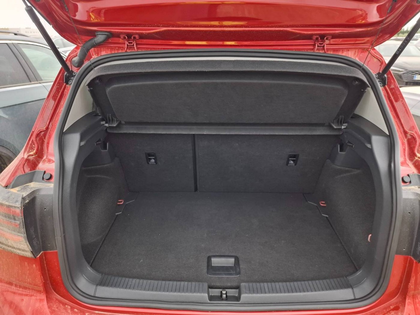 VOLKSWAGEN - T-CROSS - #871369 - 16