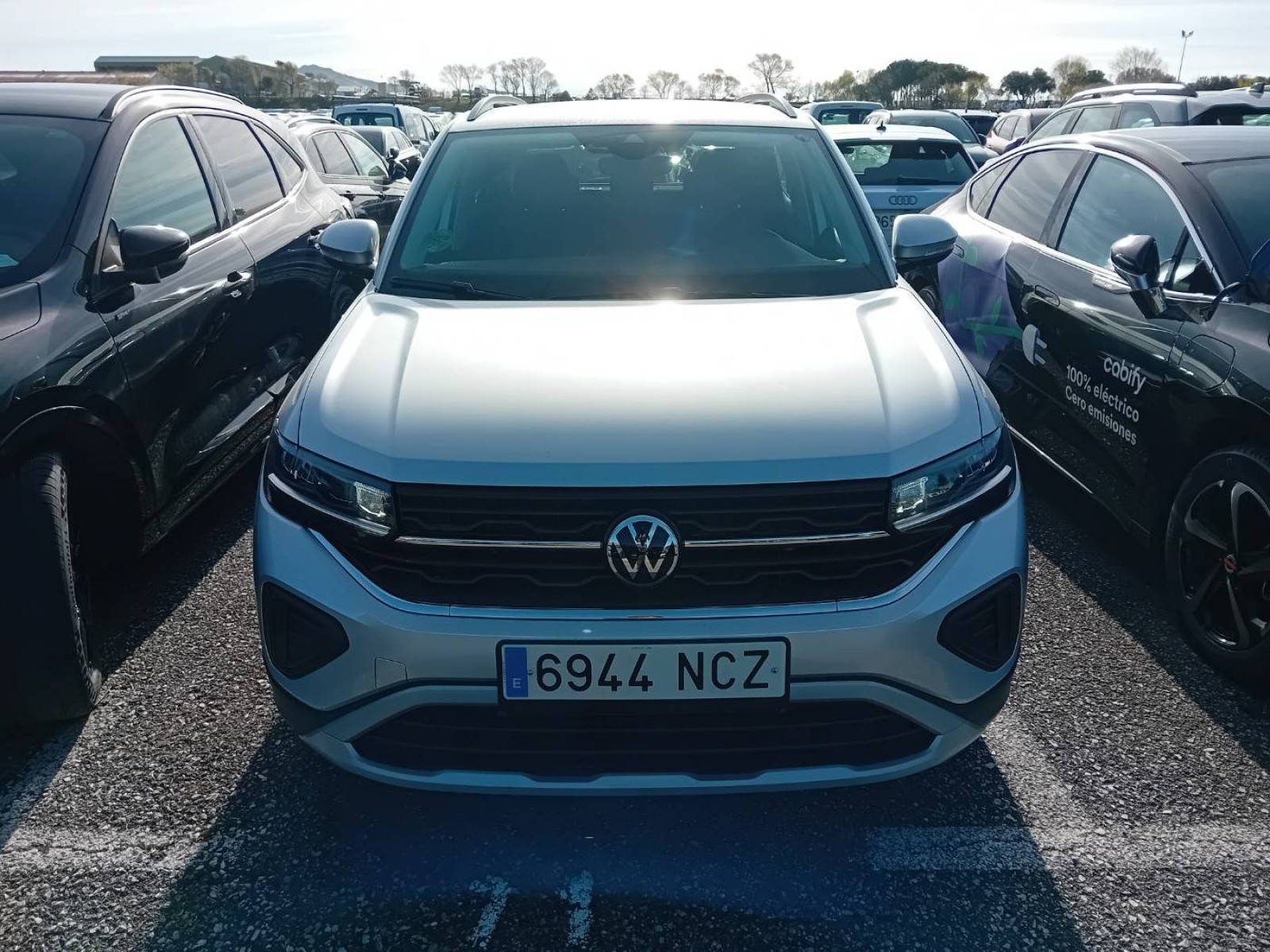 VOLKSWAGEN - T-CROSS - #871388 - 1