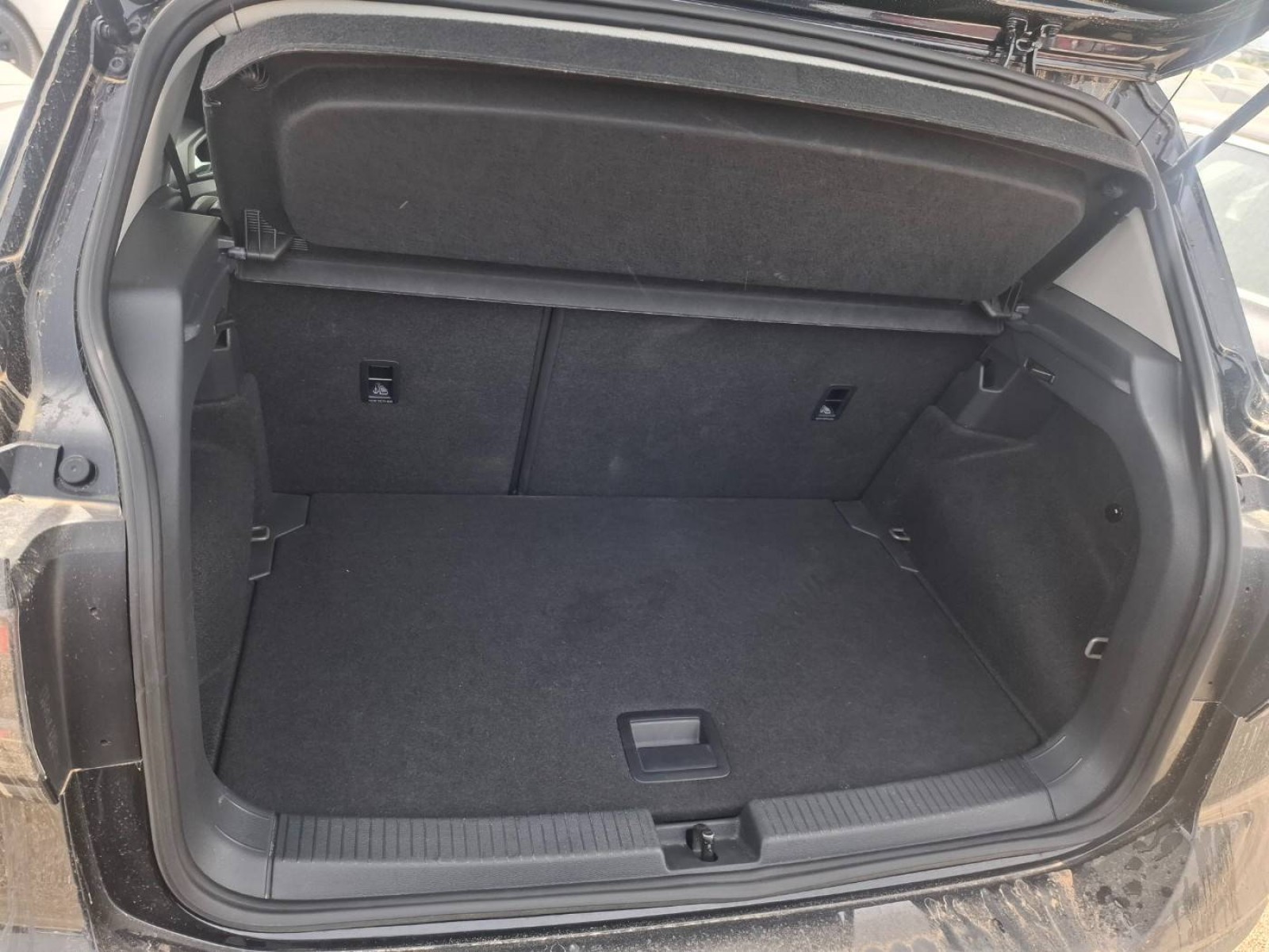 VOLKSWAGEN - T-CROSS - #871389 - 16