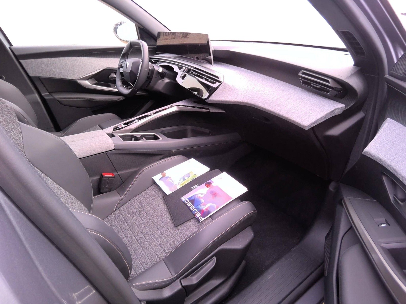 PEUGEOT - 5008 - #865530 - 2