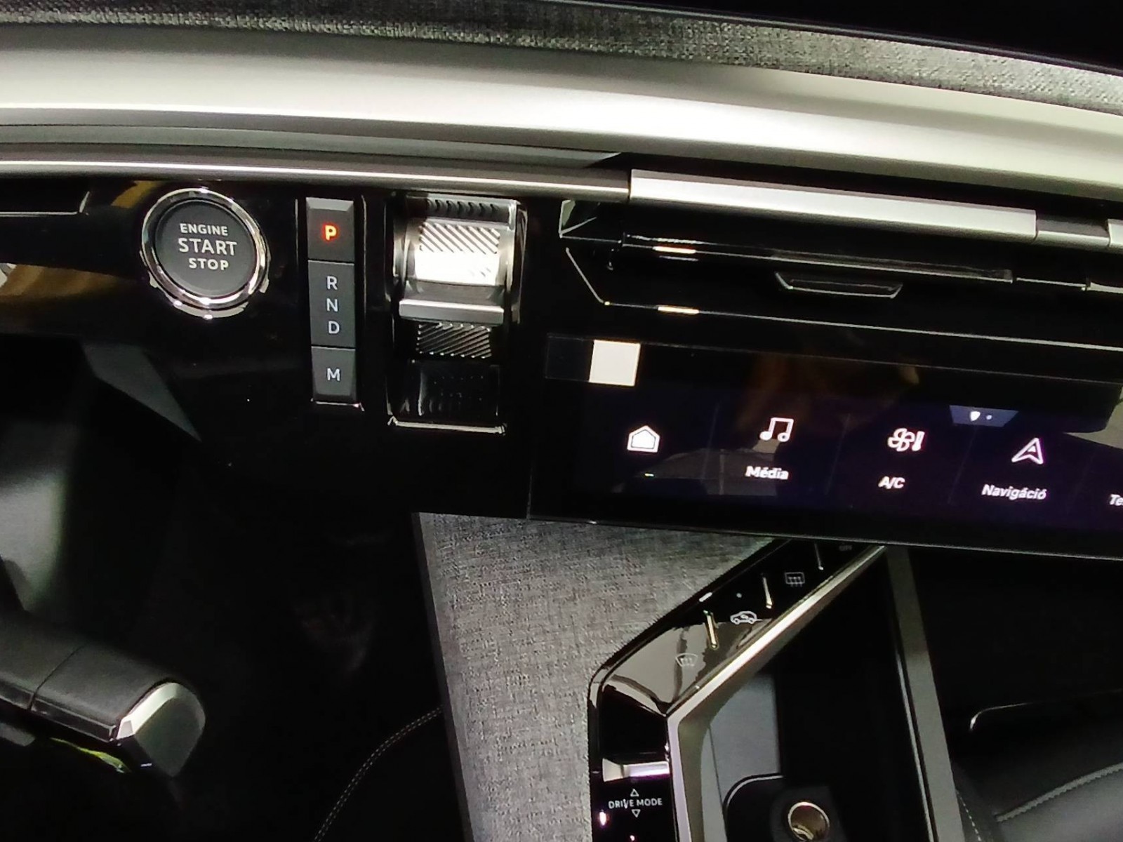 PEUGEOT - 3008 - #849938 - 13