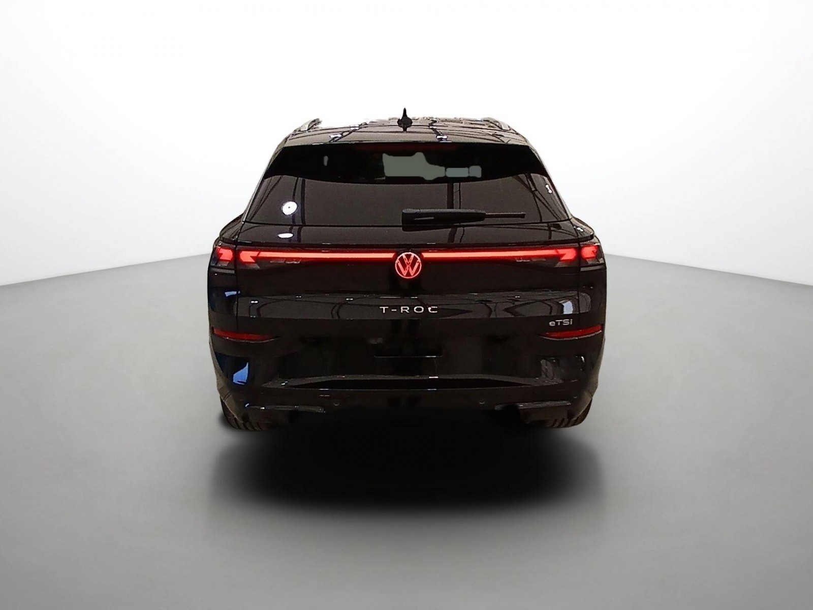 VOLKSWAGEN - T-ROC - #853638 - 5