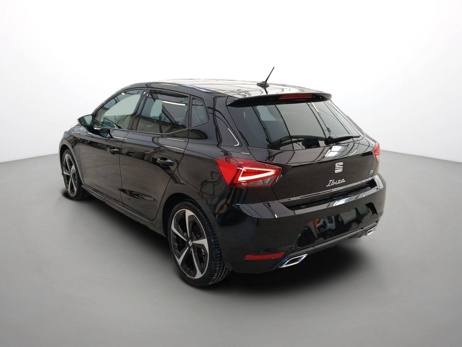 SEAT - IBIZA - #871867 - 3