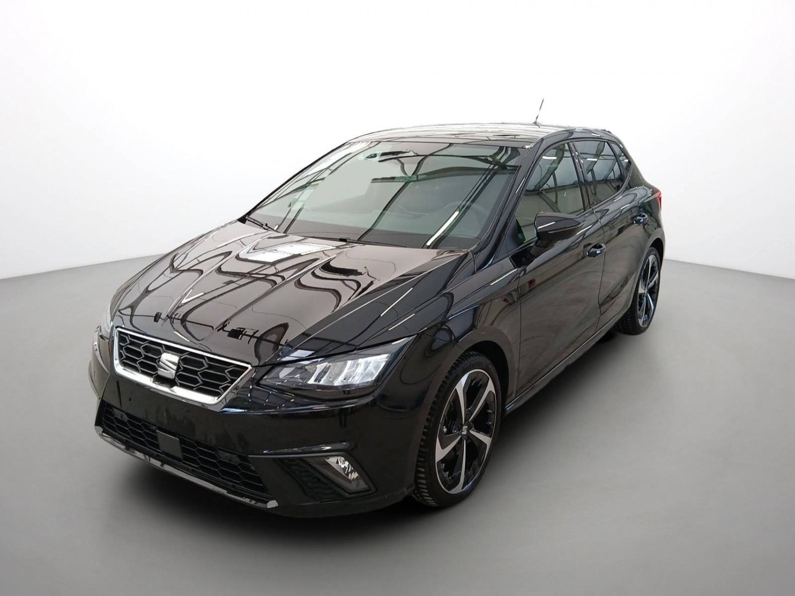 SEAT - IBIZA - #871867 - 0