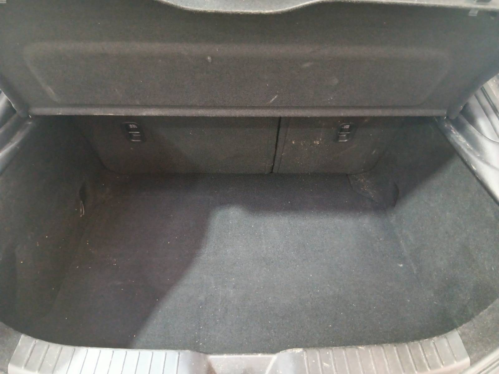 Image véhicule  MAZDA MAZDA3 5 PORTES 2025 (16)